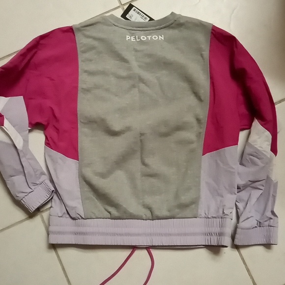 Peloton chic fabric mix pullover sweatshirt windbreaker - Picture 2 of 3